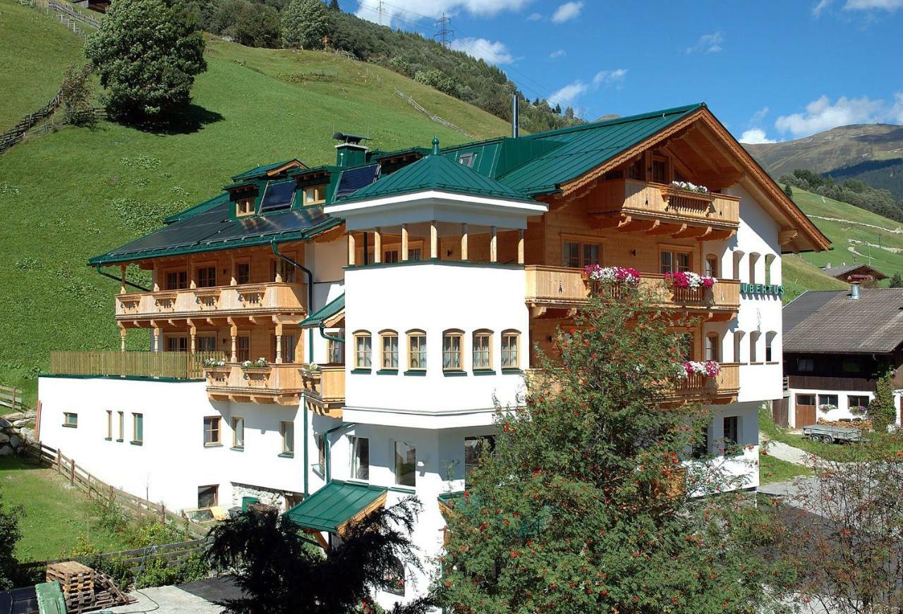 Hubertushof Ferienwohnungen Герлос Екстериор снимка